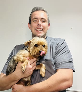 Dr. Palmeri, Monterey Park veterinarian